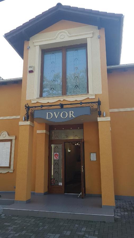 Vila Dvor Subotica Eksteriør billede
